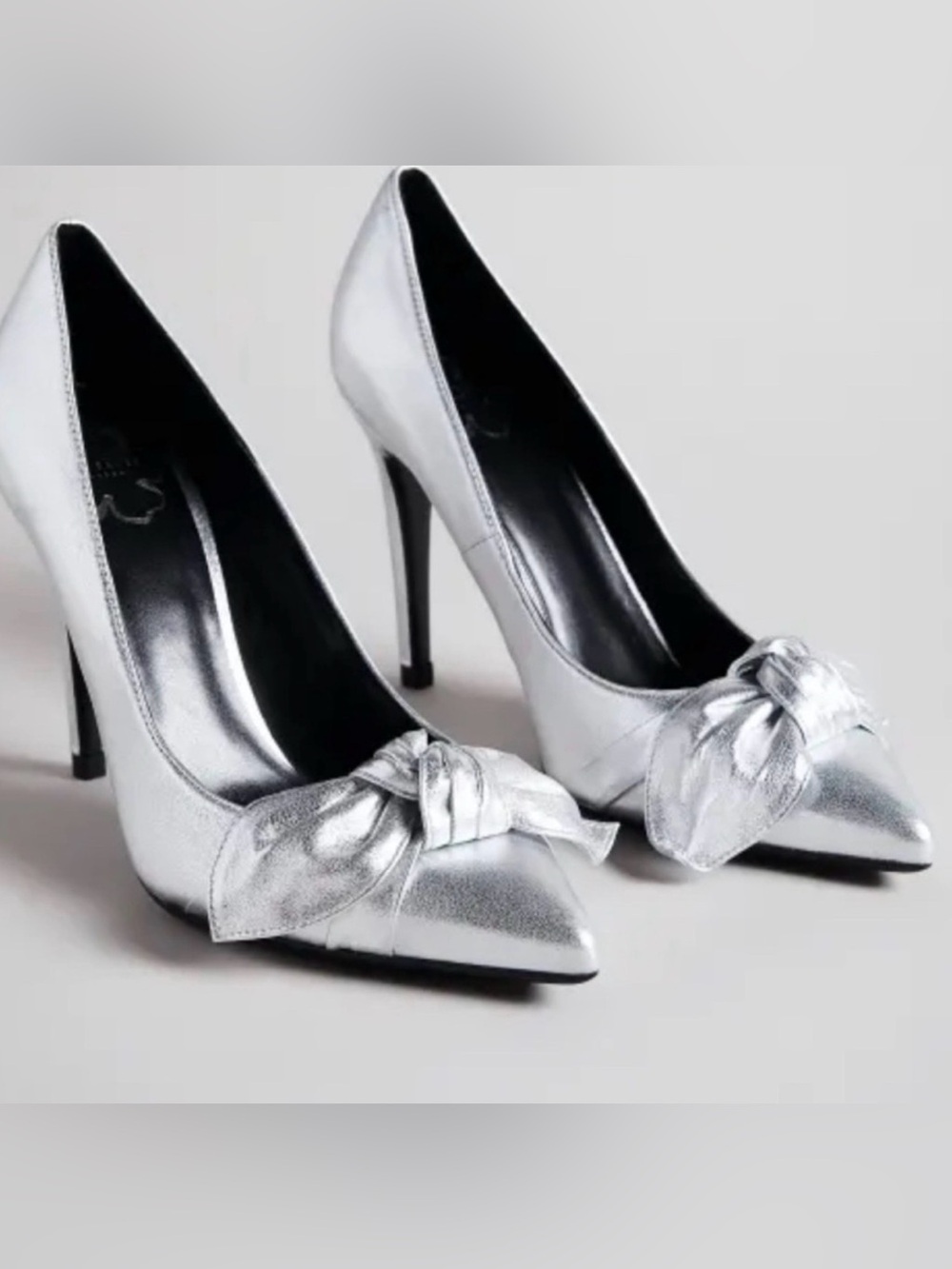 NEW Ted Baker Ryal Silver Pointed-Toe Bow Stiletto Pumps Size 6.5 $225 MSRP